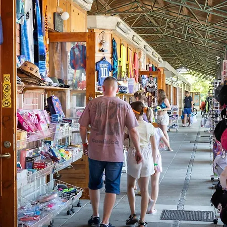 Кемпинг Eurocamp Mobile Homes Terme Catez