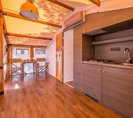 Eurocamp Mobile Homes Terme Catez Kemping