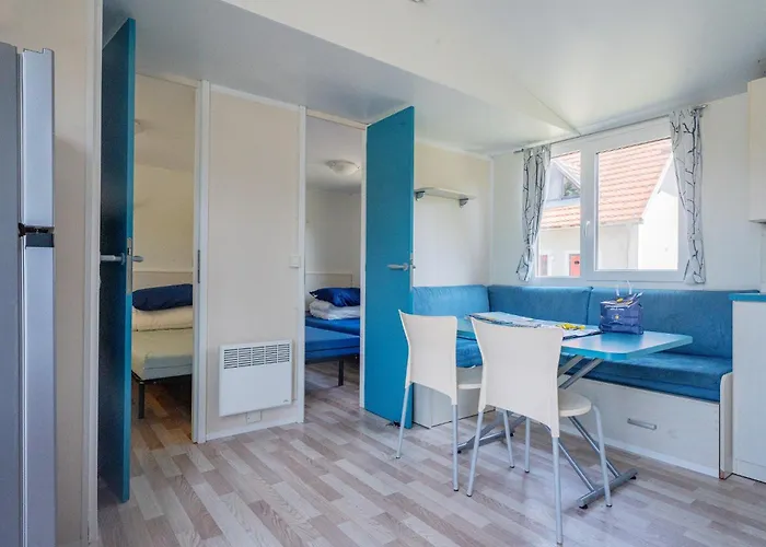 キャンプ場 Eurocamp Mobile Homes Terme Catez Brežice