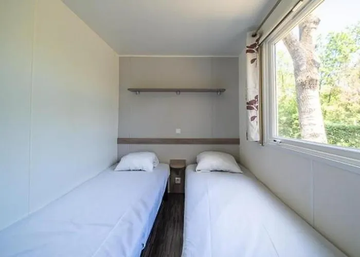 キャンプ場 Eurocamp Mobile Homes Terme Catez Brežice