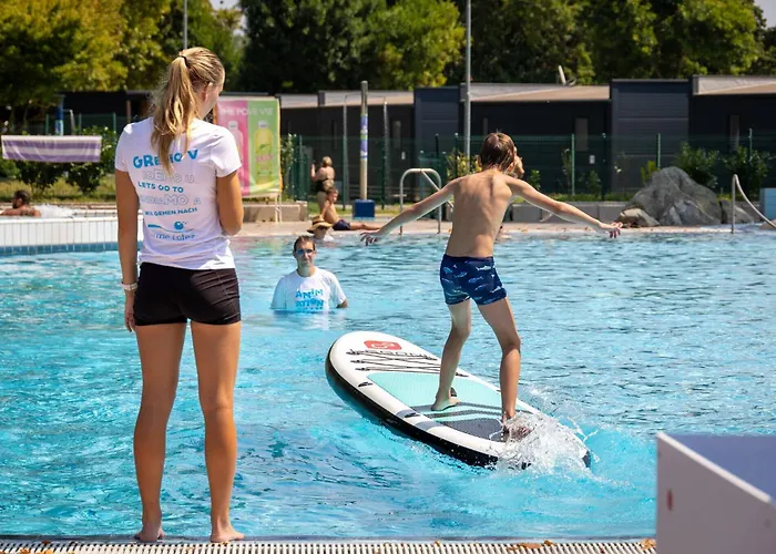 Eurocamp Mobile Homes Terme Catez キャンプ場